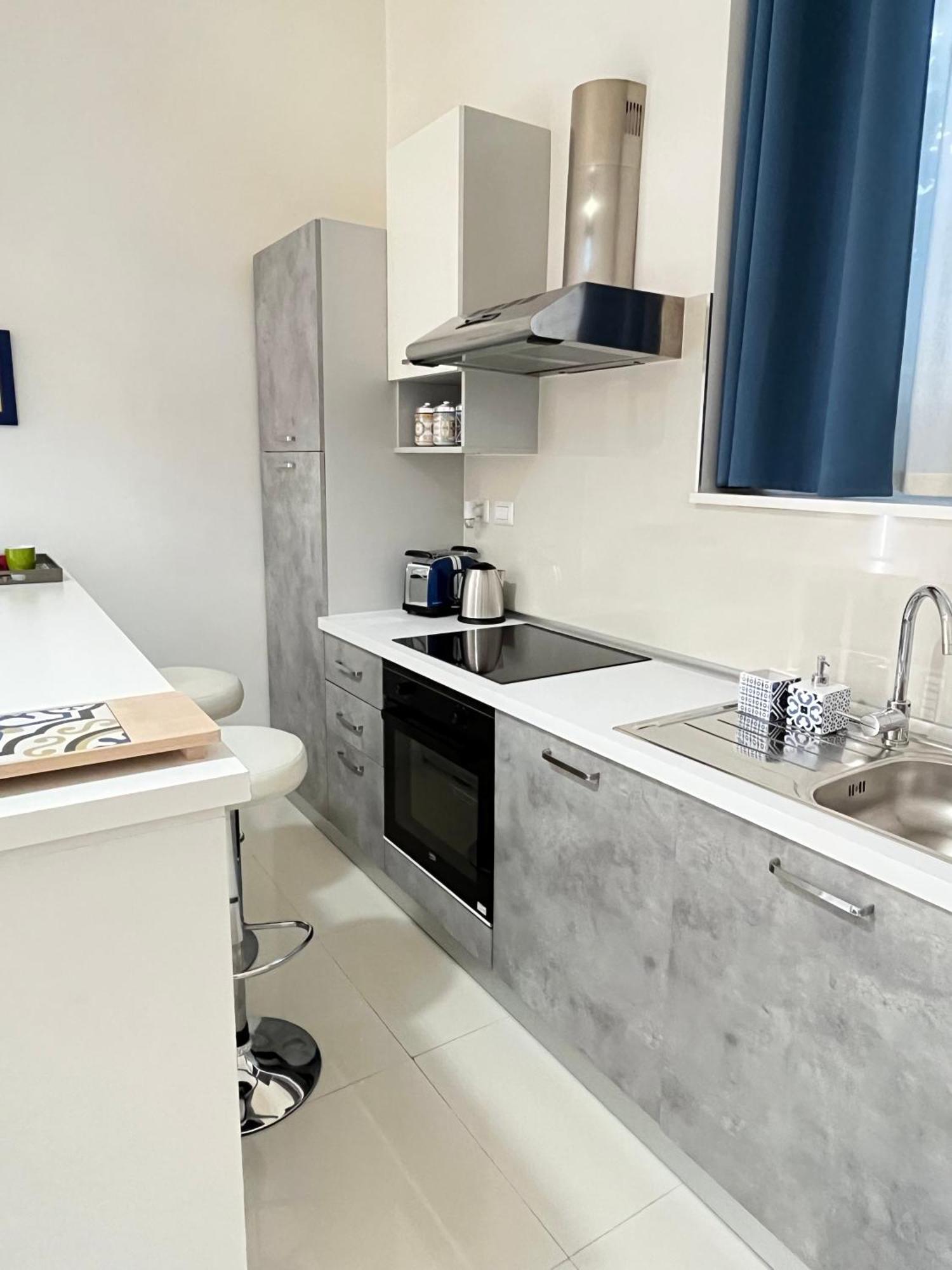 Residenza Santi Ai Monti Apartamento Roma